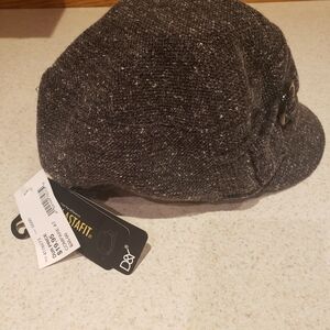 David and Young Dark Charcoal Tweed Newsboy Hat with Button Accent